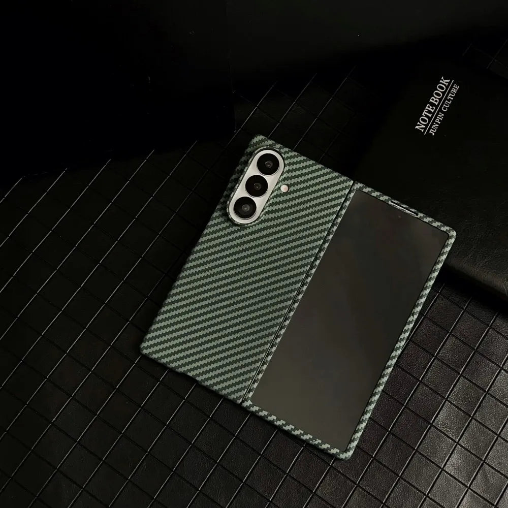 Samsung Galaxy Z Fold 7 Case | Hard Carbon Fiber Magnetic Full-Coverage Protective Back Cover